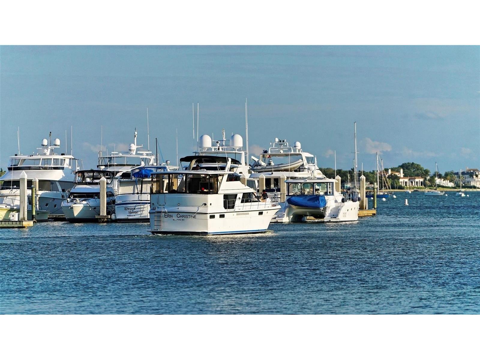 301 Quay Commons #1011 Sarasota FL 34236 A4692152 image59