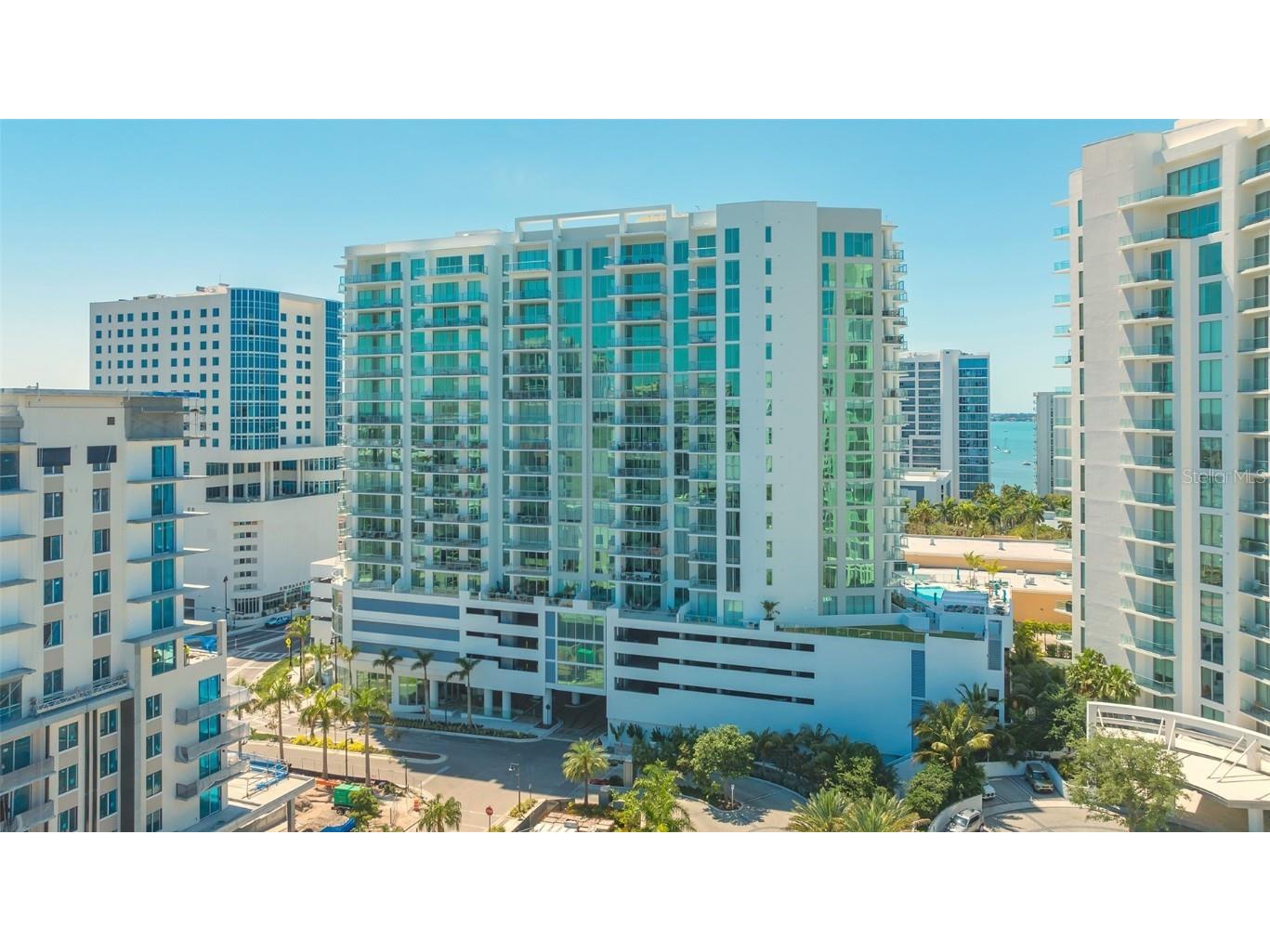 301 Quay Commons #1203 Sarasota FL 34236 A4606462 image1