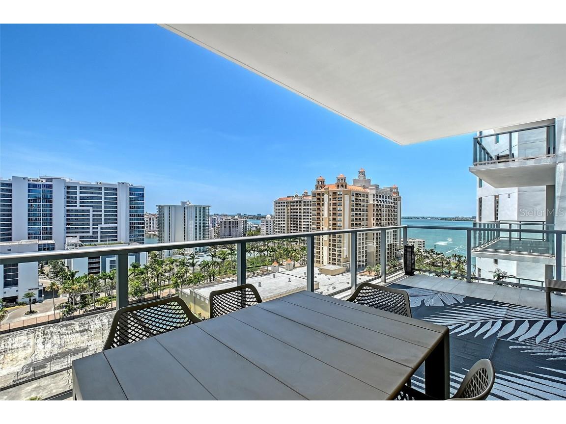 301 Quay Commons #1208 Sarasota FL 34236 - SARASOTA BAY A4653992 image2