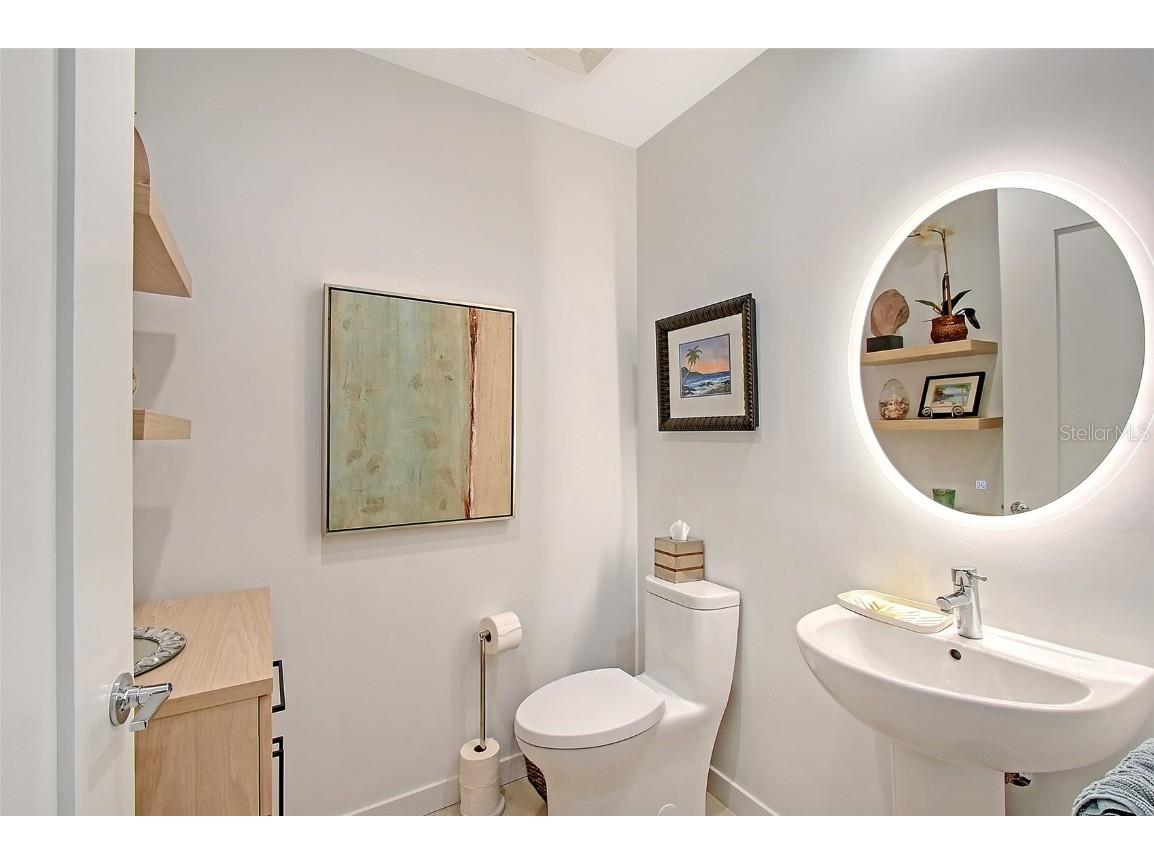 301 Quay Commons #1208 Sarasota FL 34236 - SARASOTA BAY A4653992 image21