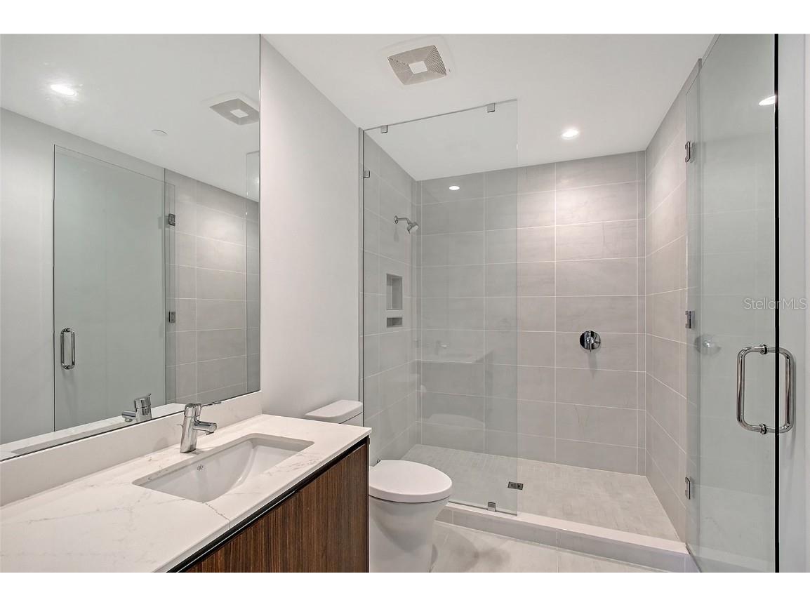 301 Quay Commons #1208 Sarasota FL 34236 - SARASOTA BAY A4653992 image29