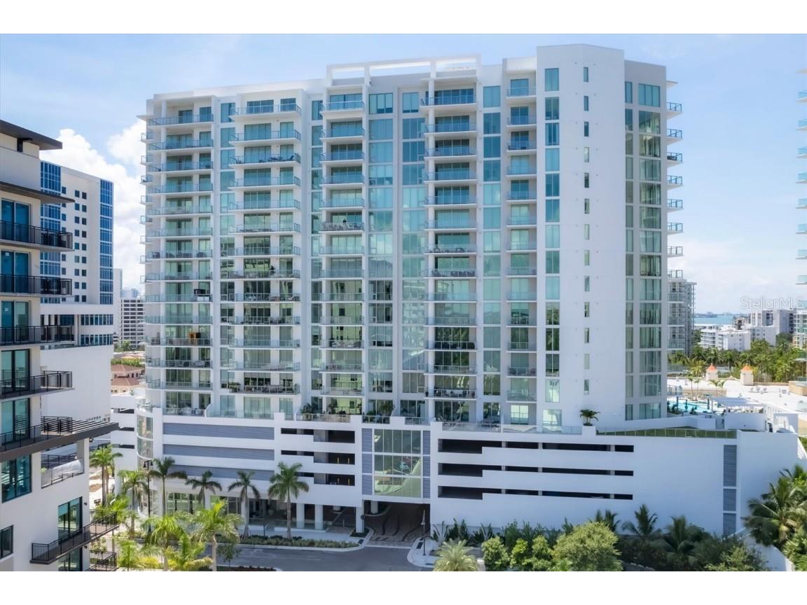 301 Quay Commons #1209 Sarasota FL 34236 A4624806 image1