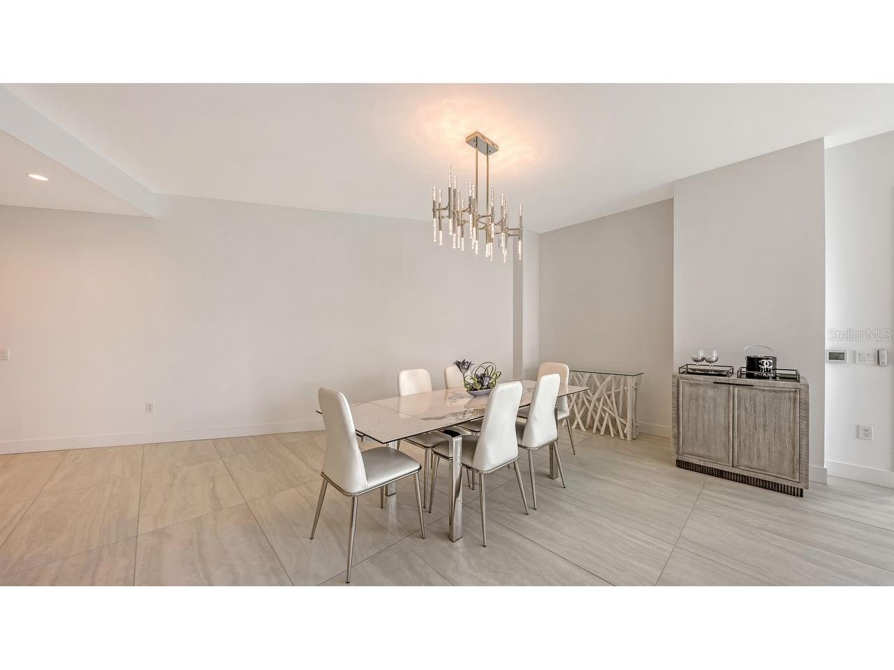 301 Quay Commons #1210 Sarasota FL 34236 A4689527 image11