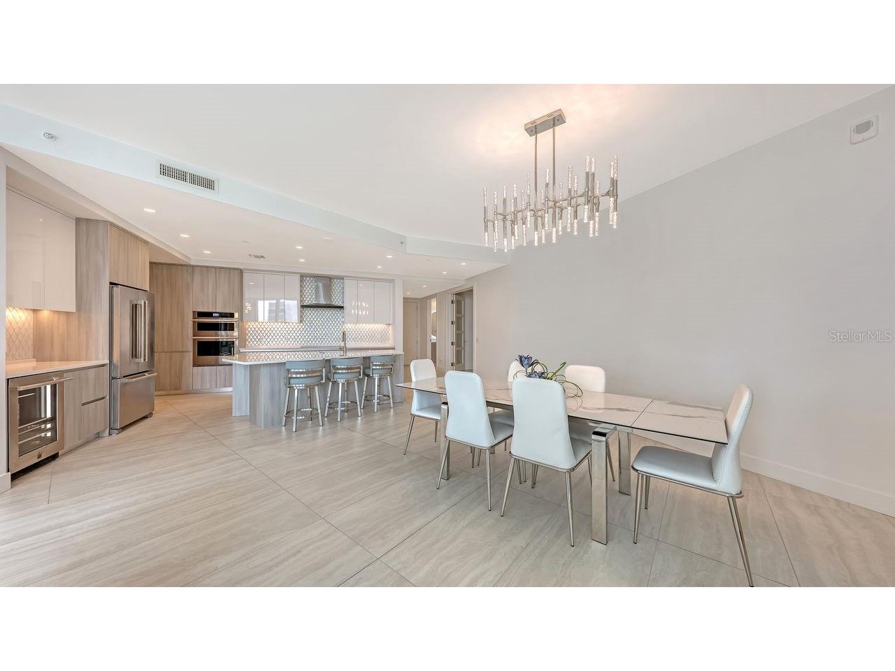 301 Quay Commons #1210 Sarasota FL 34236 A4689527 image14