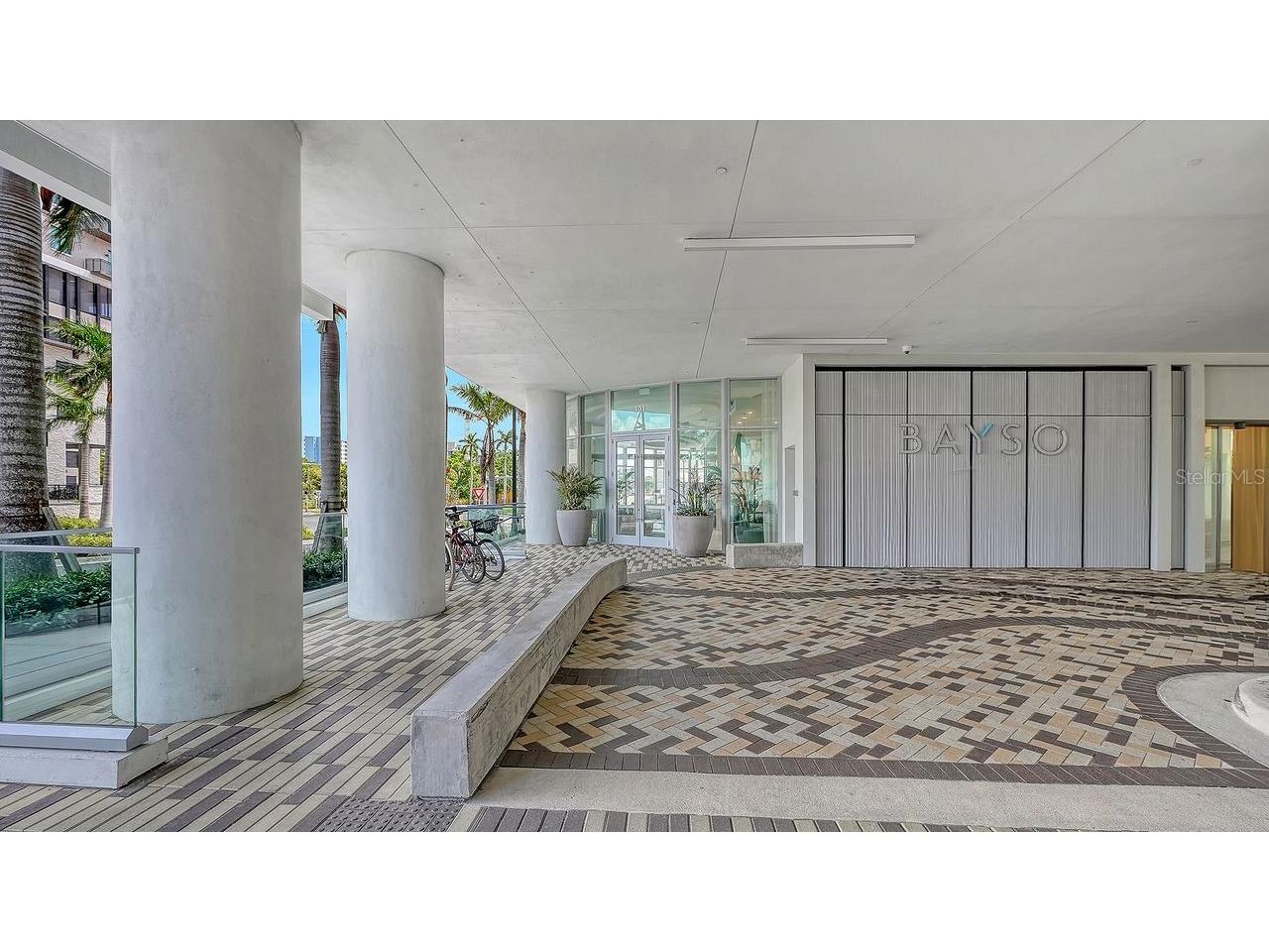 301 Quay Commons #1210 Sarasota FL 34236 A4689527 image4