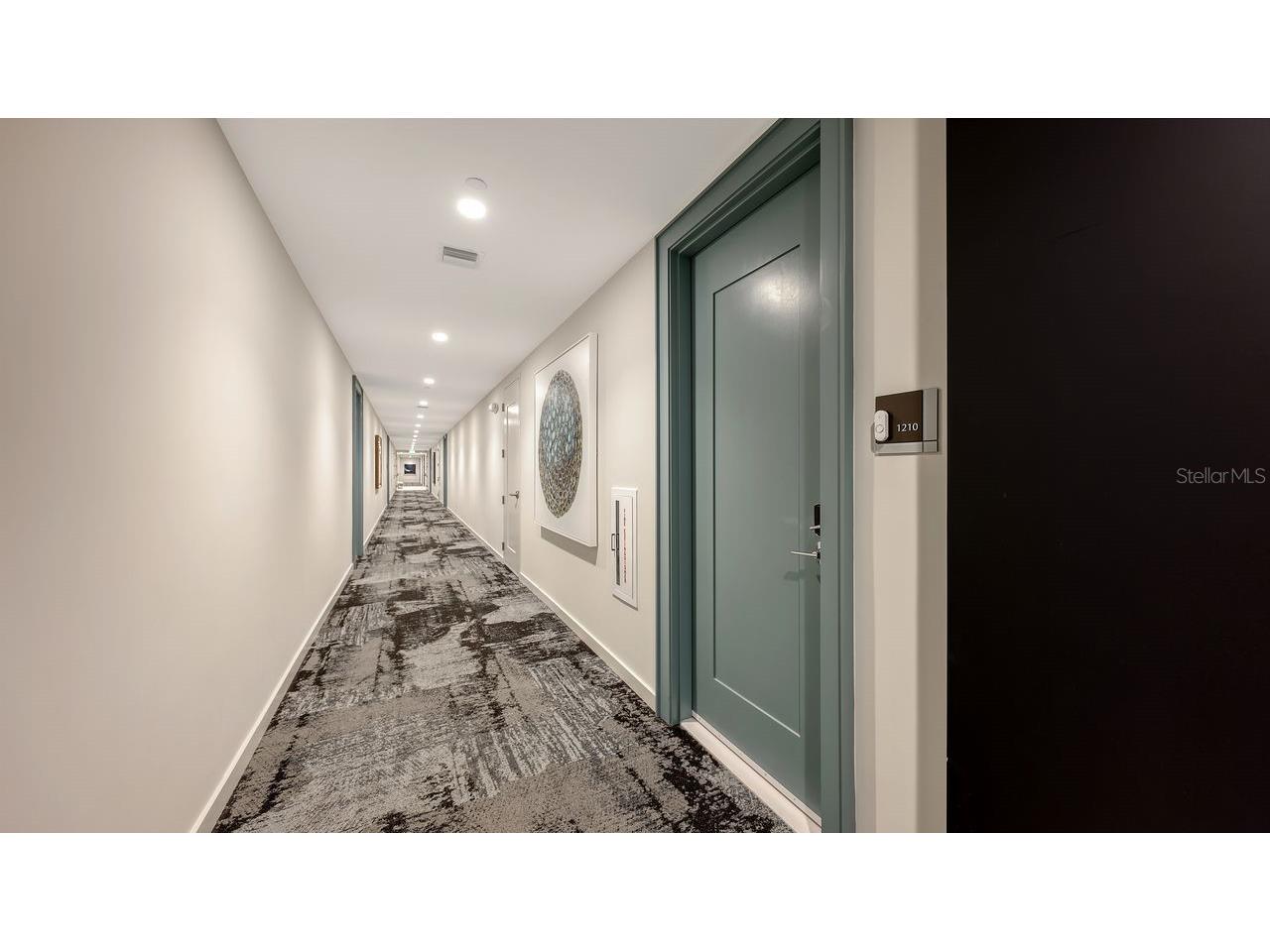 301 Quay Commons #1210 Sarasota FL 34236 A4689527 image6