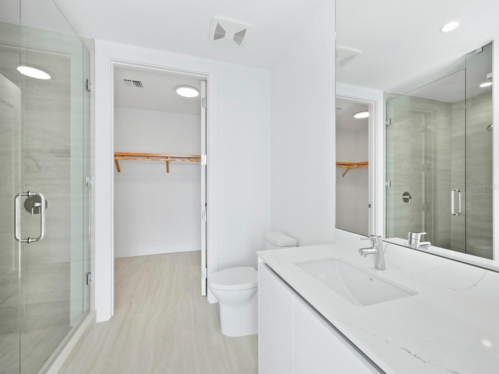 301 Quay Commons #1409 Sarasota FL 34236 A4684993 image15