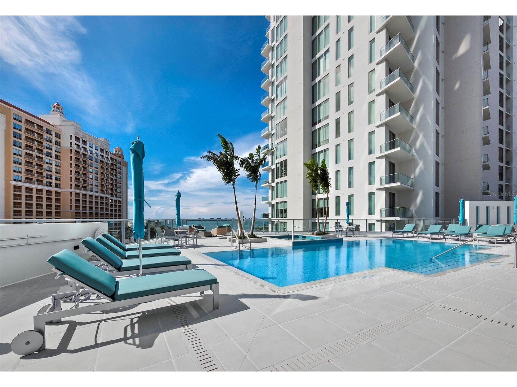 301 Quay Commons #1409 Sarasota FL 34236 A4684993 image32