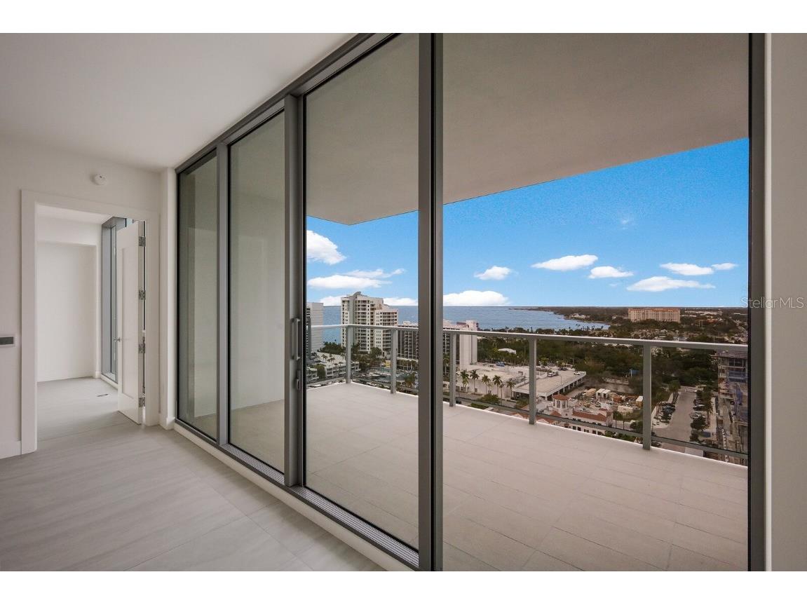 301 Quay Commons #1603 Sarasota FL 34236 A4592963 image1
