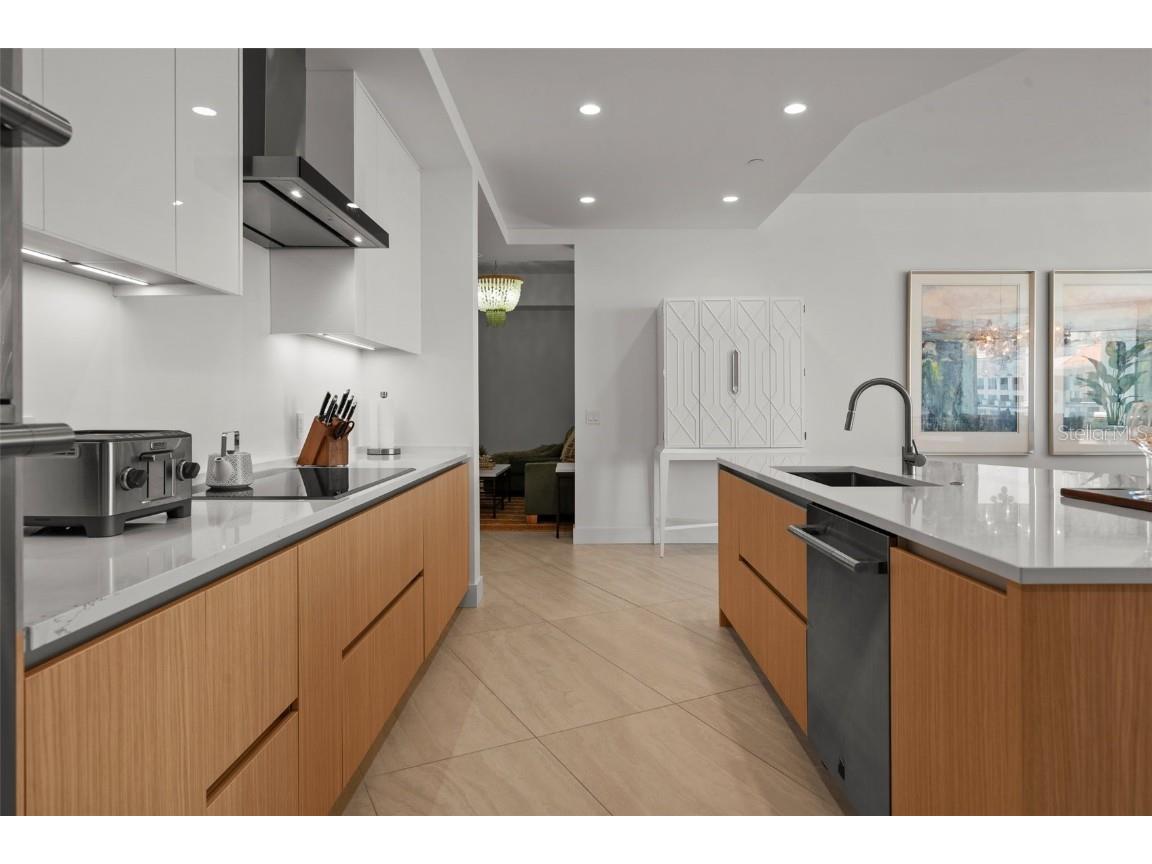 301 Quay Commons #1610 Sarasota FL 34236 A4647965 image30