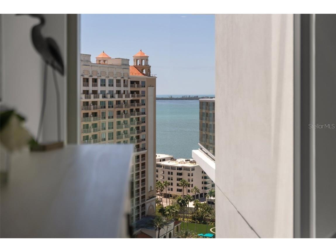 301 Quay Commons #1610 Sarasota FL 34236 A4647965 image51