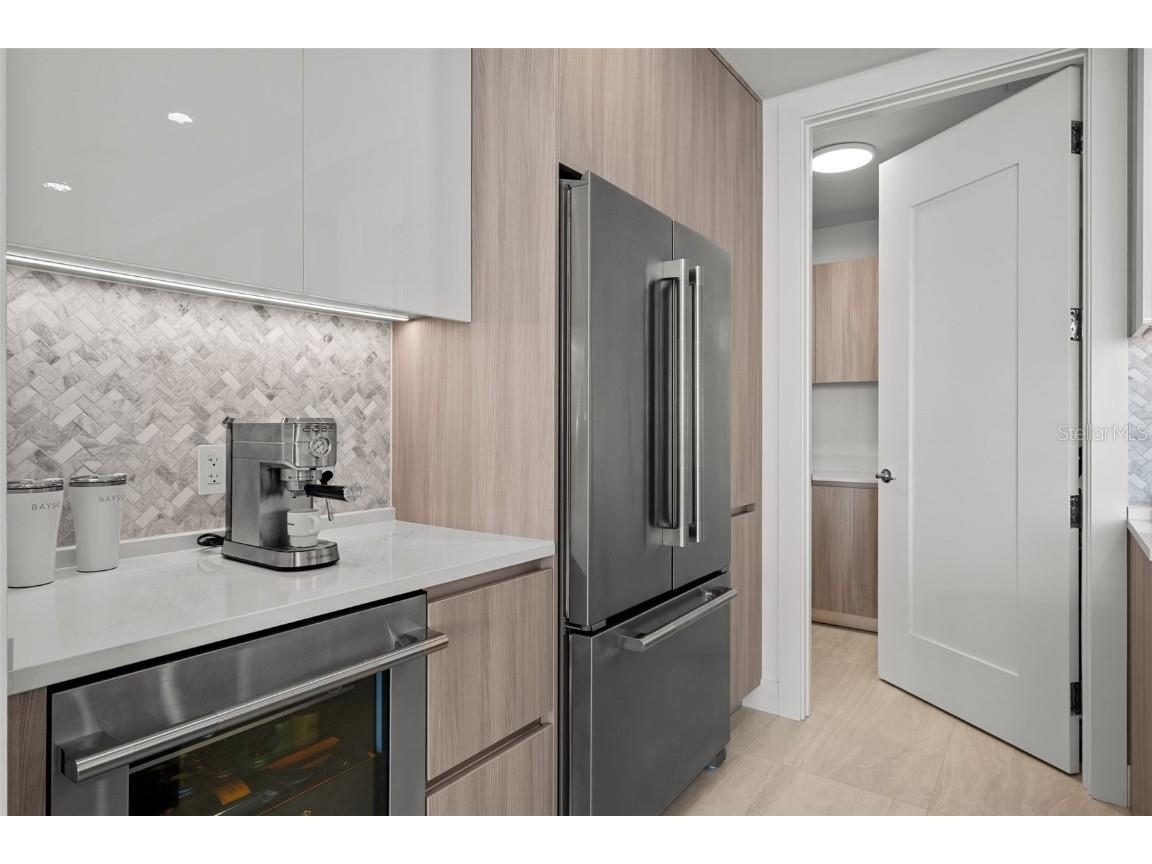 301 Quay Commons #1703 Sarasota FL 34236 A4657928 image10