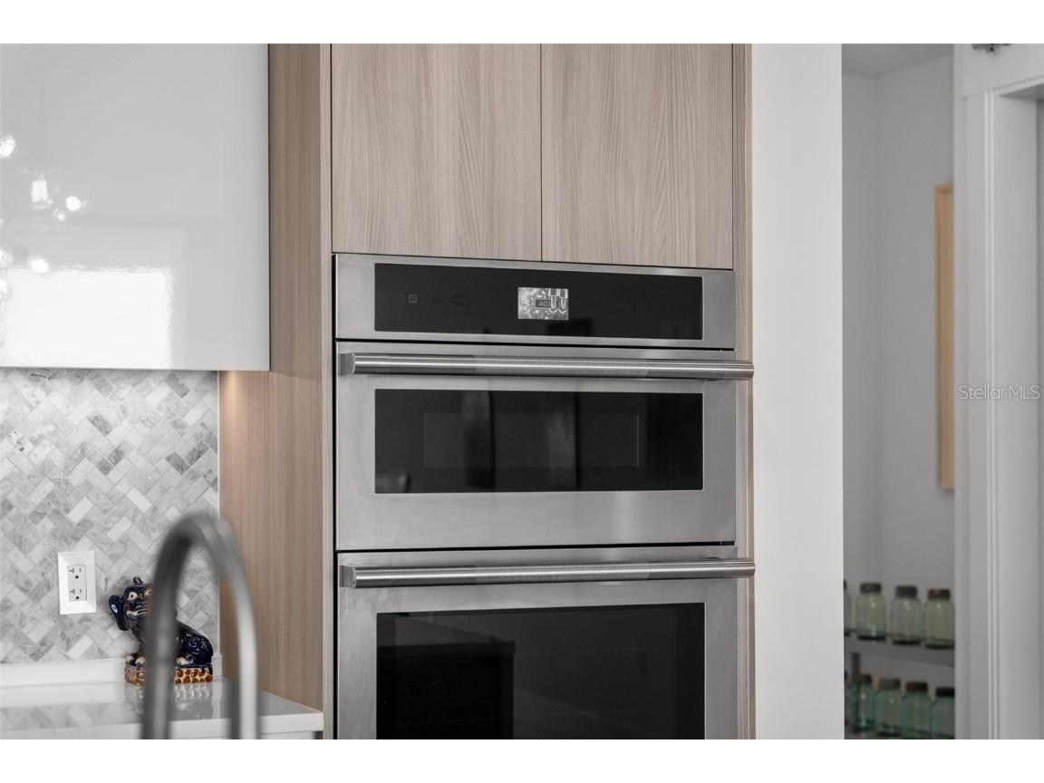 301 Quay Commons #1703 Sarasota FL 34236 A4657928 image19