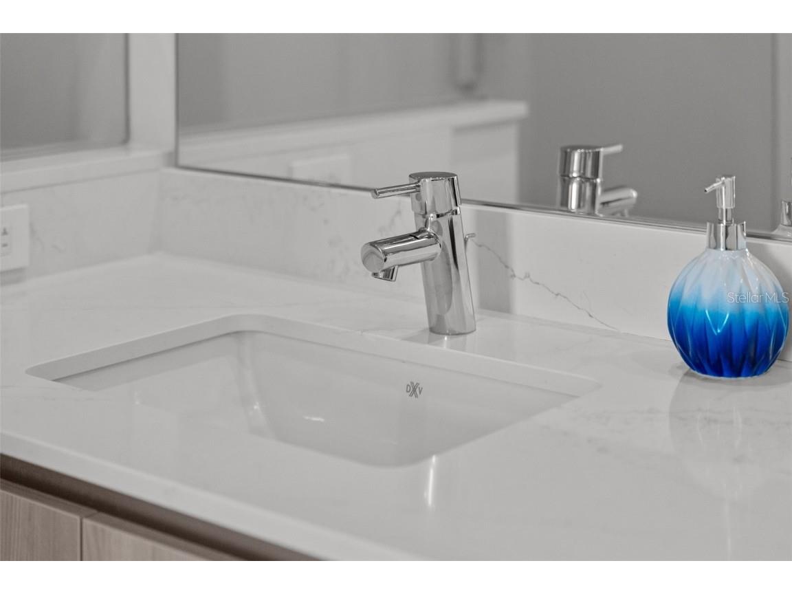 301 Quay Commons #1703 Sarasota FL 34236 A4657928 image38