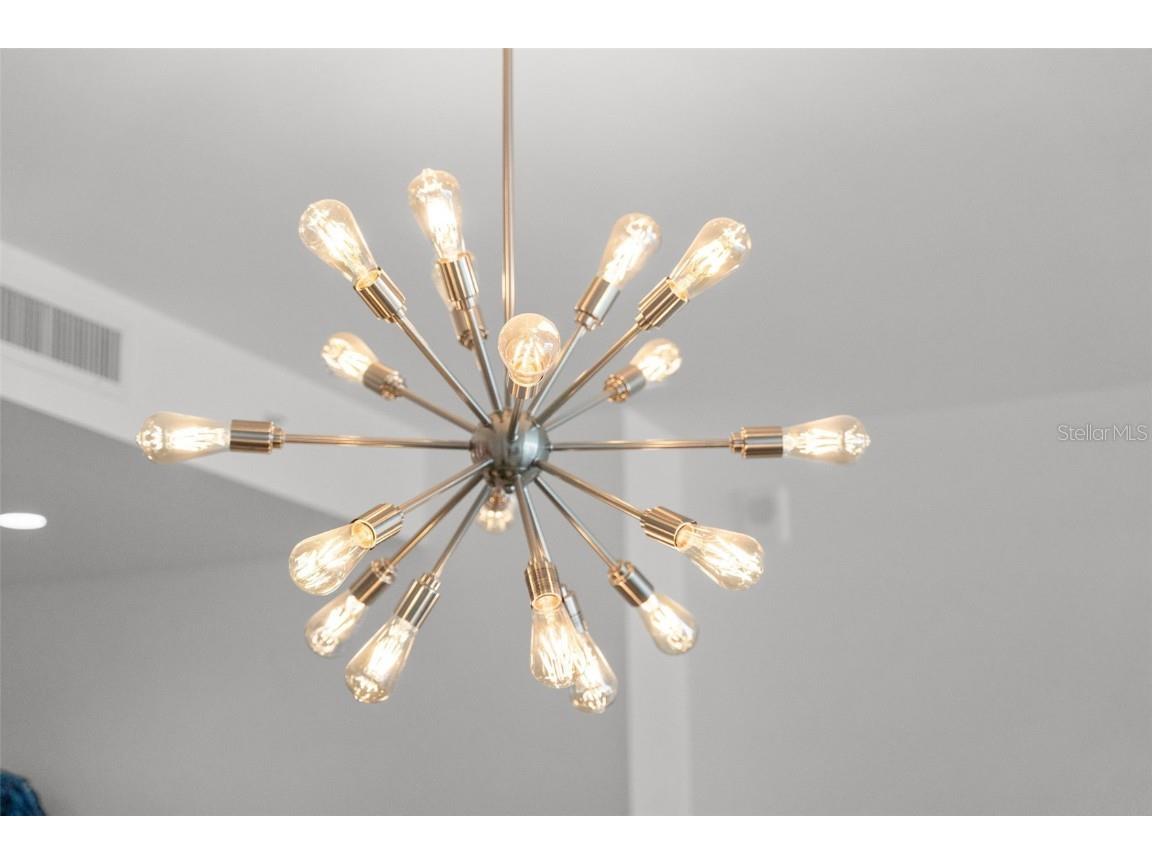 301 Quay Commons #1703 Sarasota FL 34236 A4657928 image8