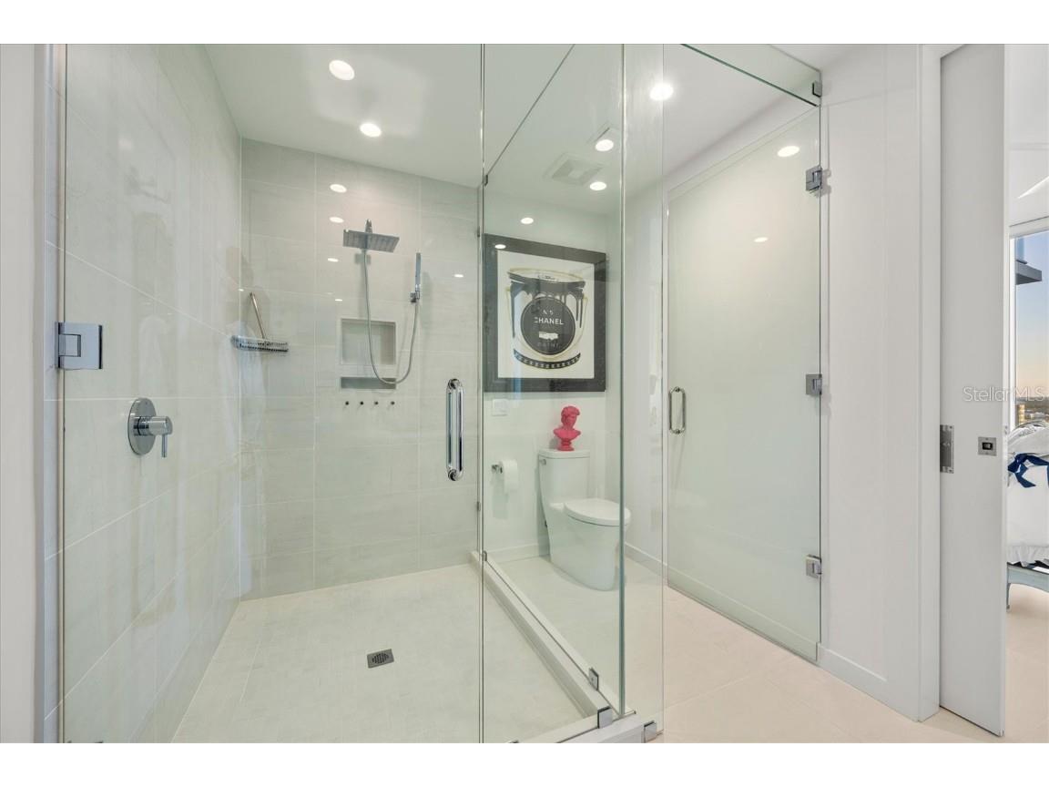 301 Quay Commons #1704 Sarasota FL 34236 - SARASOTA BAY A4662905 image20