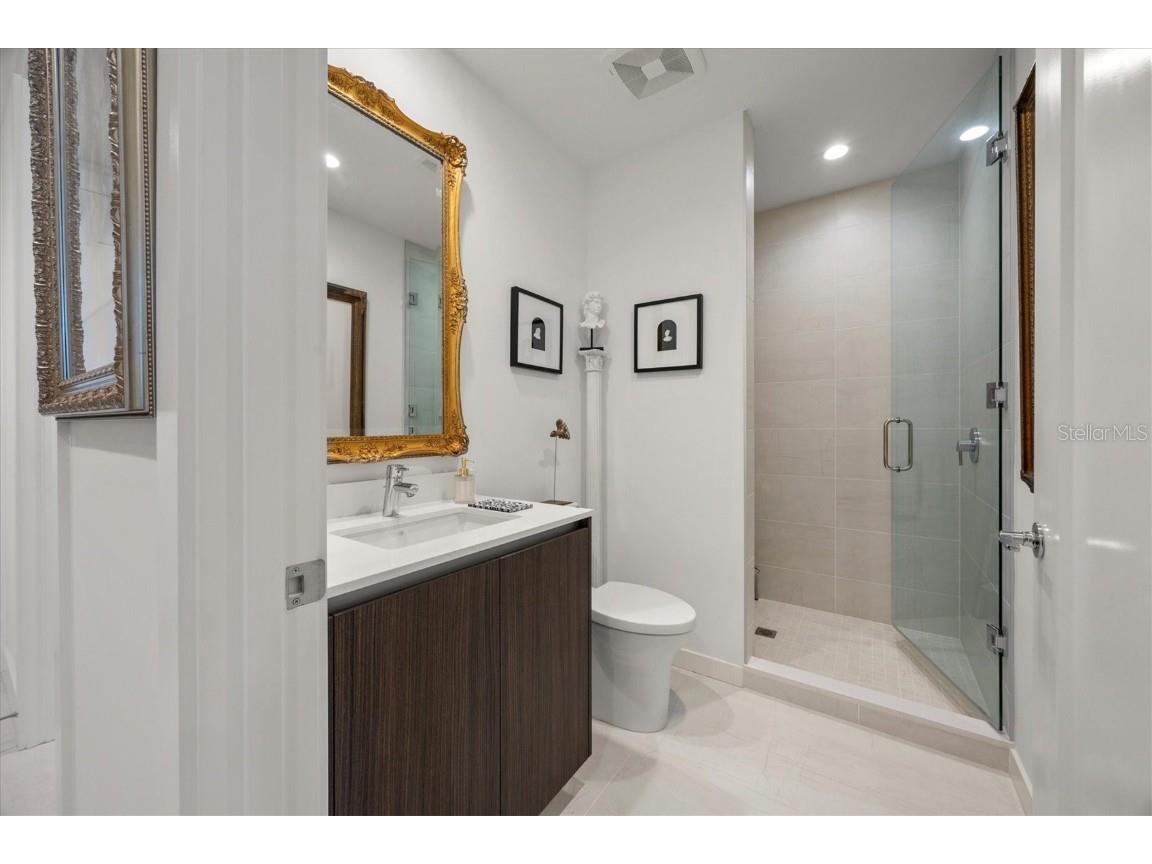 301 Quay Commons #1704 Sarasota FL 34236 - SARASOTA BAY A4662905 image28