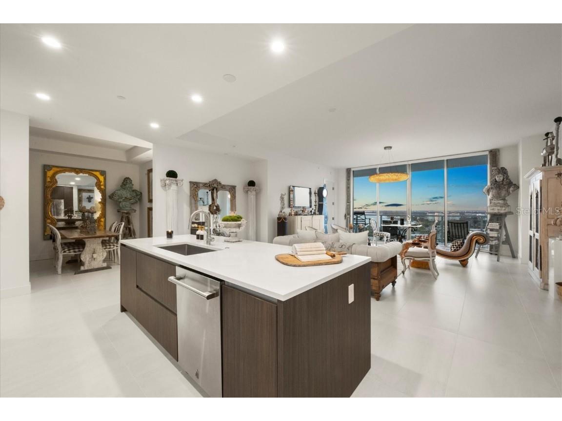 301 Quay Commons #1704 Sarasota FL 34236 - SARASOTA BAY A4662905 image9