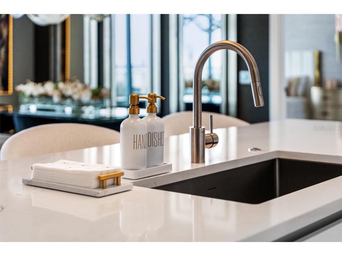 301 Quay Commons #1709 Sarasota FL 34236 A4650966 image12