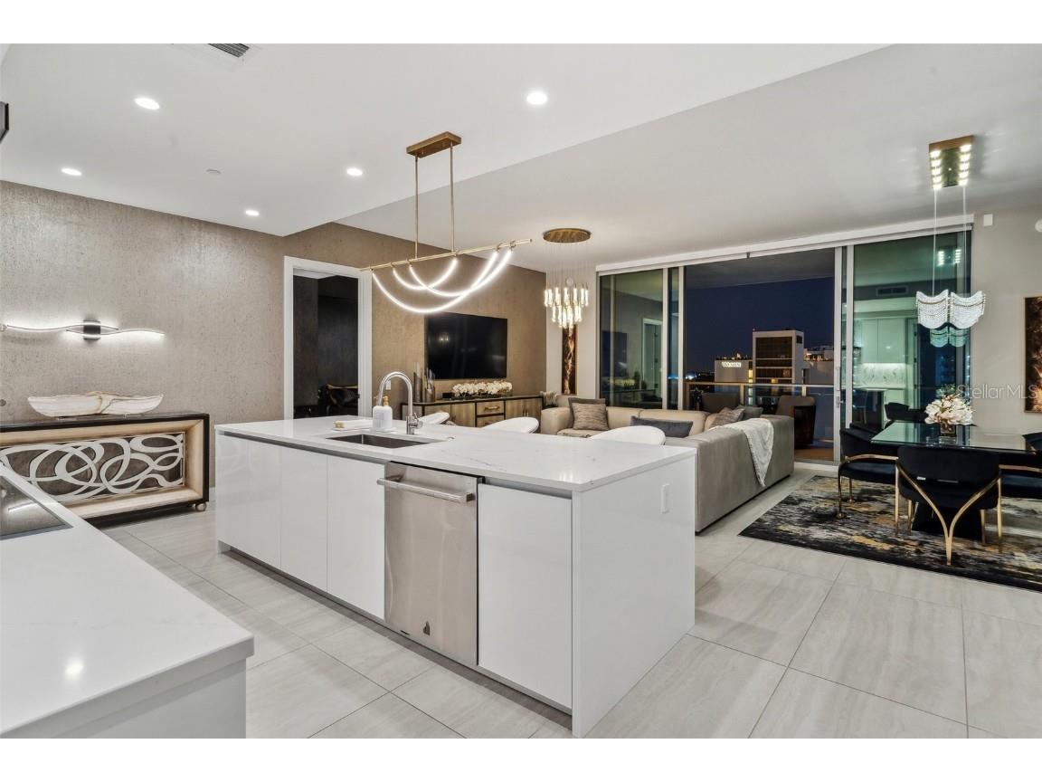 301 Quay Commons #1709 Sarasota FL 34236 A4650966 image18