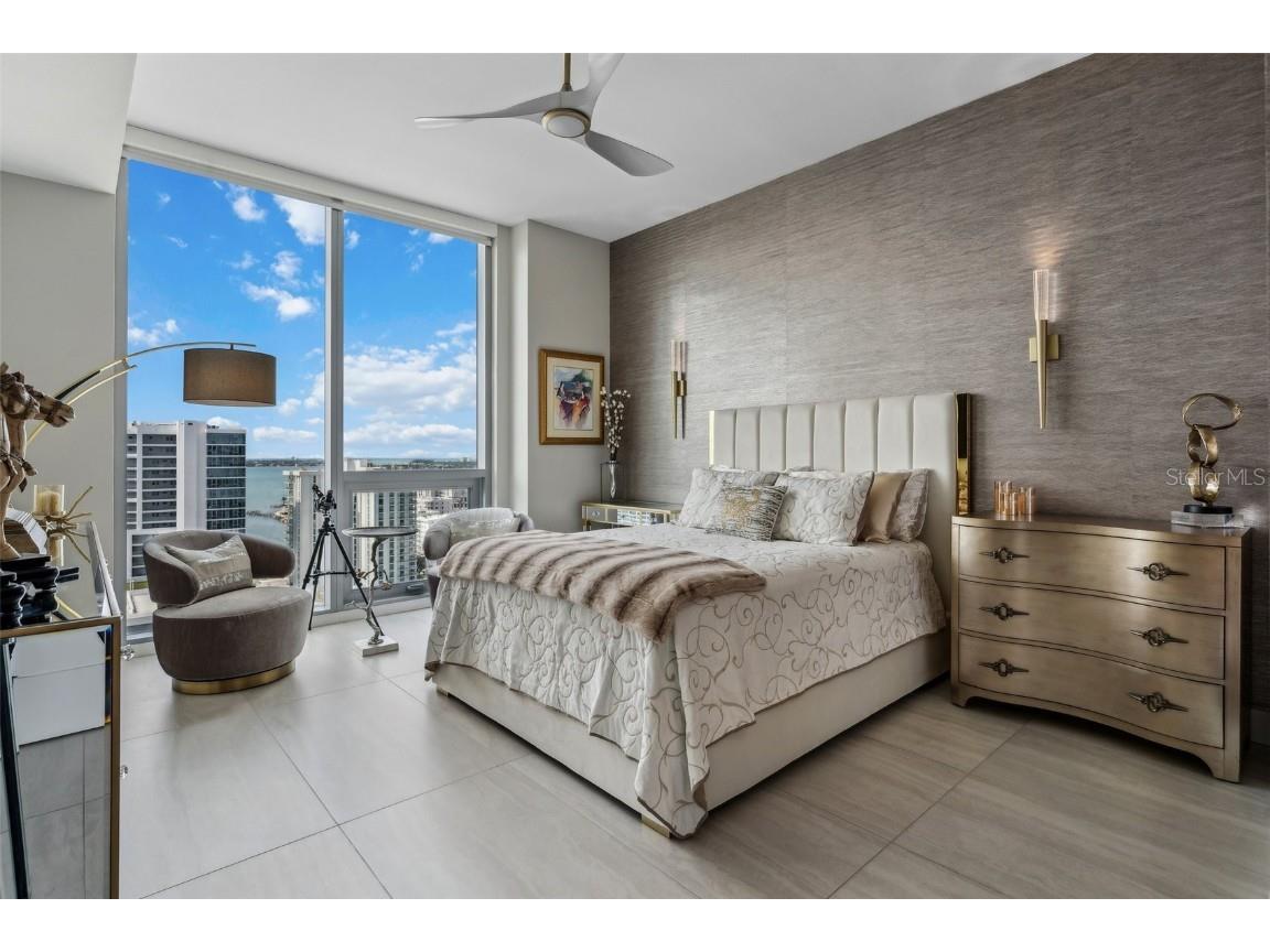 301 Quay Commons #1709 Sarasota FL 34236 A4650966 image3