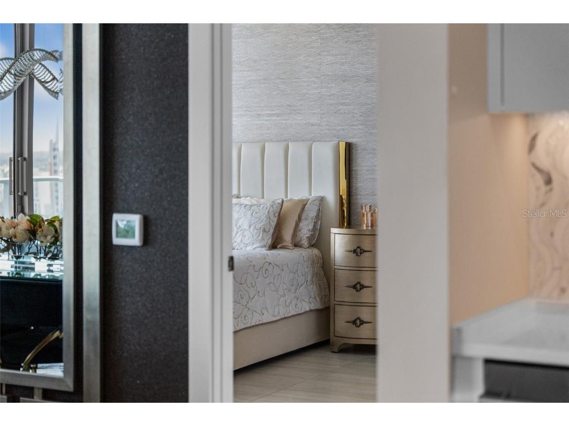 301 Quay Commons #1709 Sarasota FL 34236 A4650966 image38