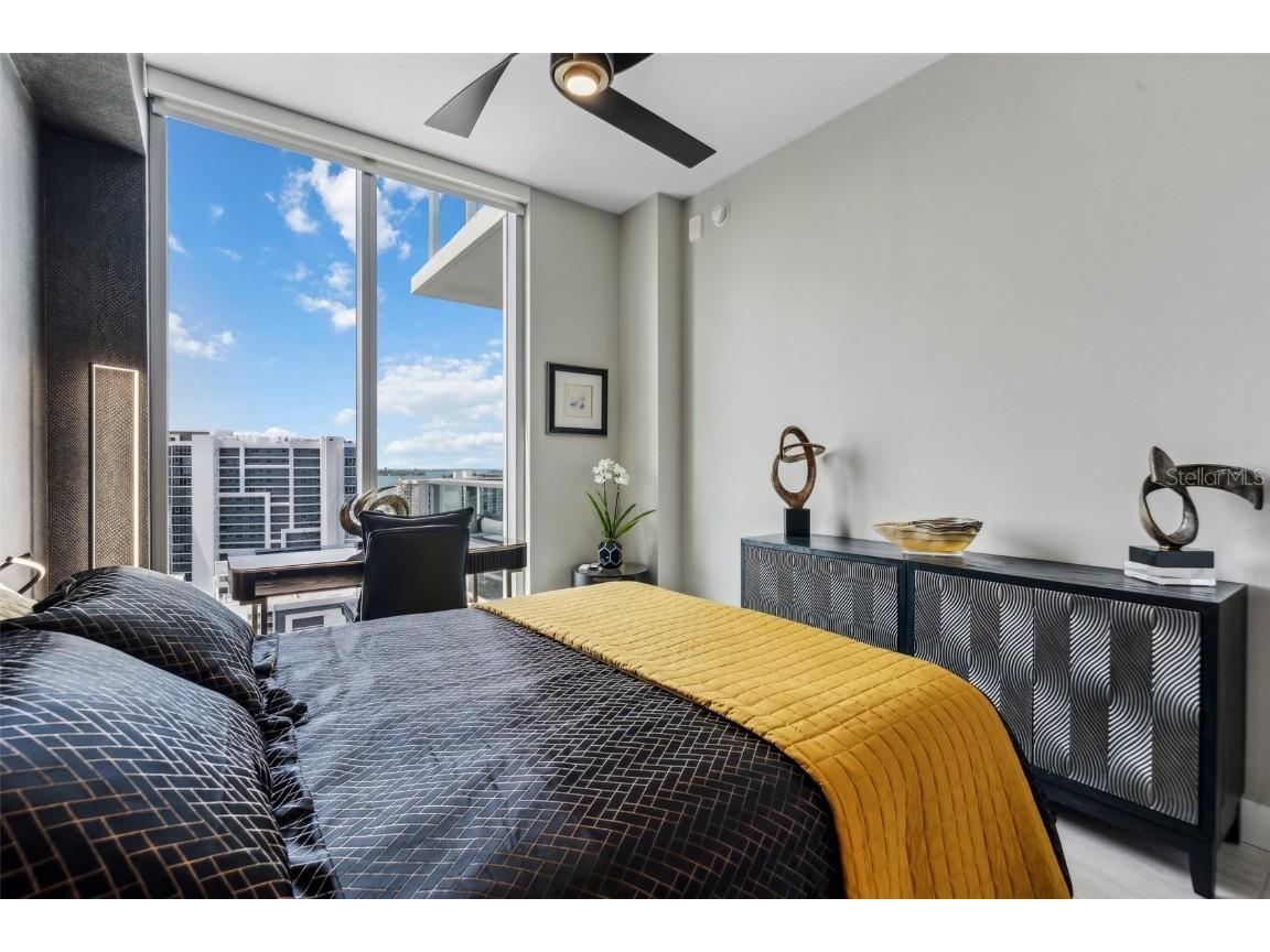 301 Quay Commons #1709 Sarasota FL 34236 A4650966 image5