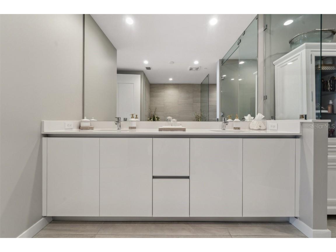 301 Quay Commons #1709 Sarasota FL 34236 A4650966 image51