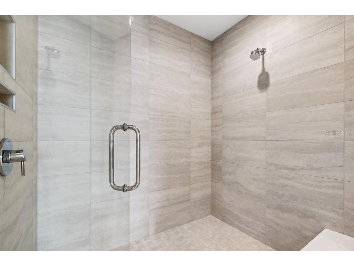 301 Quay Commons #1709 Sarasota FL 34236 A4650966 image54