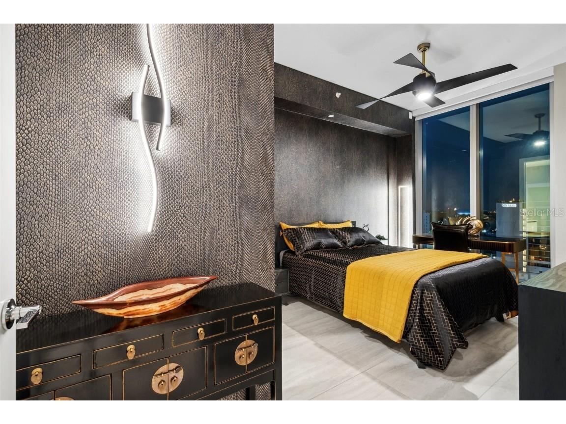 301 Quay Commons #1709 Sarasota FL 34236 A4650966 image63