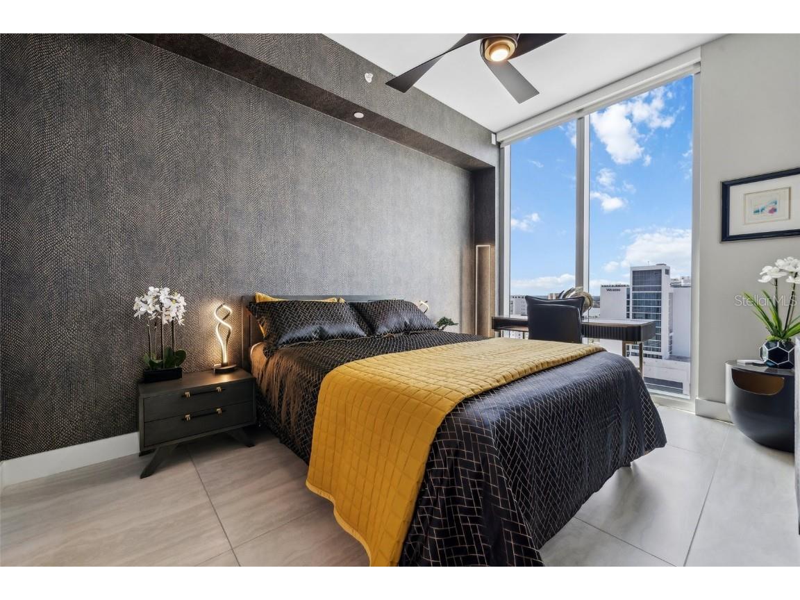 301 Quay Commons #1709 Sarasota FL 34236 A4650966 image65