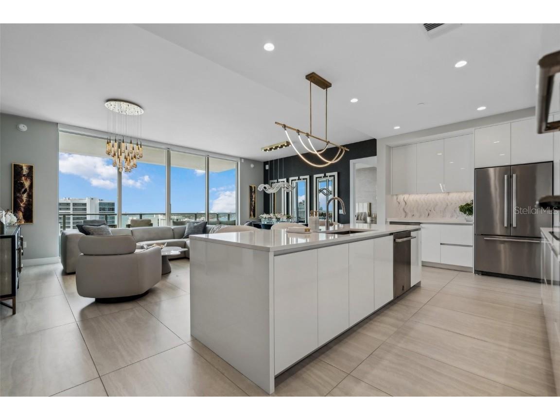 301 Quay Commons #1709 Sarasota FL 34236 A4650966 image8