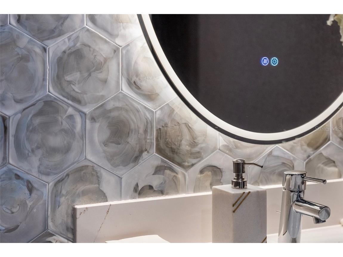 301 Quay Commons #1709 Sarasota FL 34236 A4650966 image82