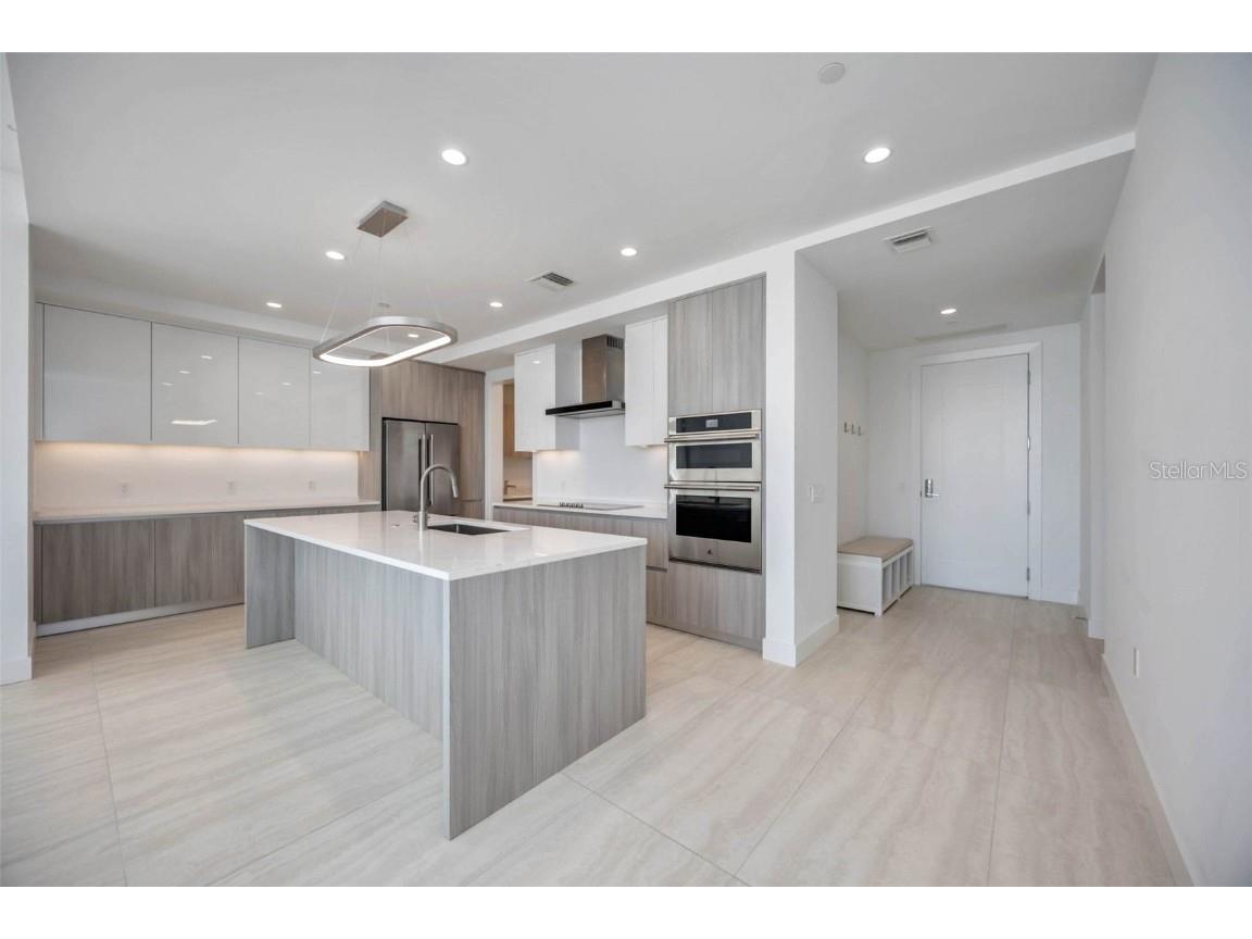 301 Quay Commons #1711 Sarasota FL 34236 A4652453 image16