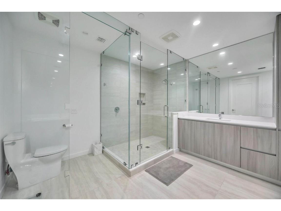 301 Quay Commons #1711 Sarasota FL 34236 A4652453 image31