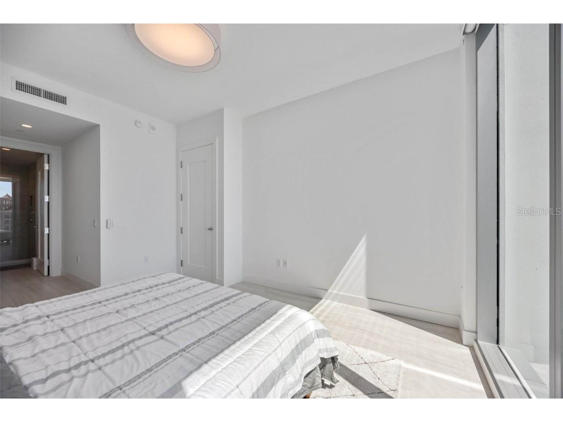 301 Quay Commons #1711 Sarasota FL 34236 A4652453 image36