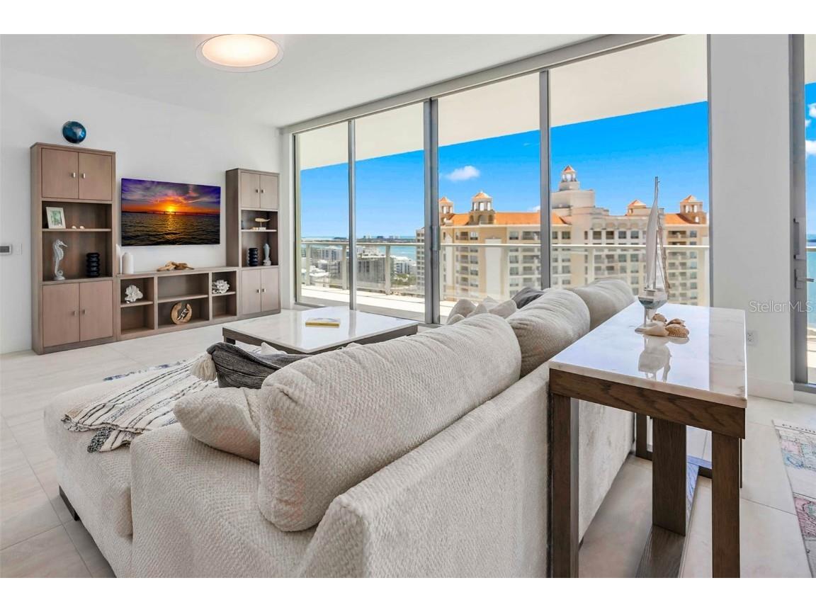 301 Quay Commons #1711 Sarasota FL 34236 A4652453 image7