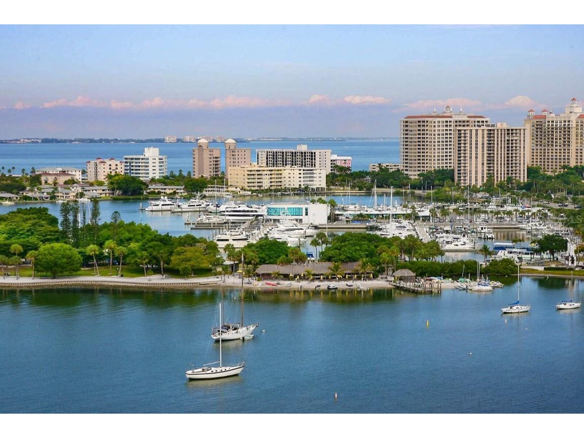 301 Quay Commons #1711 Sarasota FL 34236 A4652453 image75