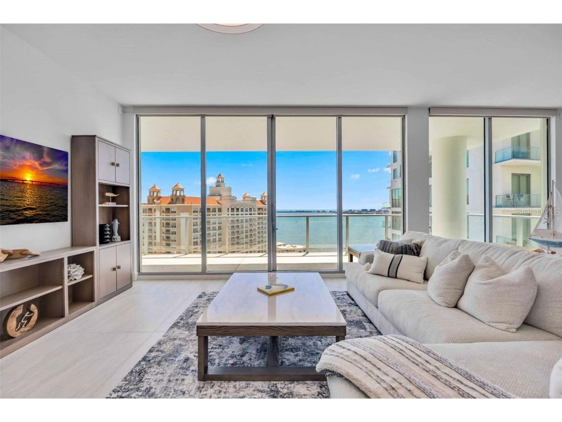 301 Quay Commons #1711 Sarasota FL 34236 A4652453 image9