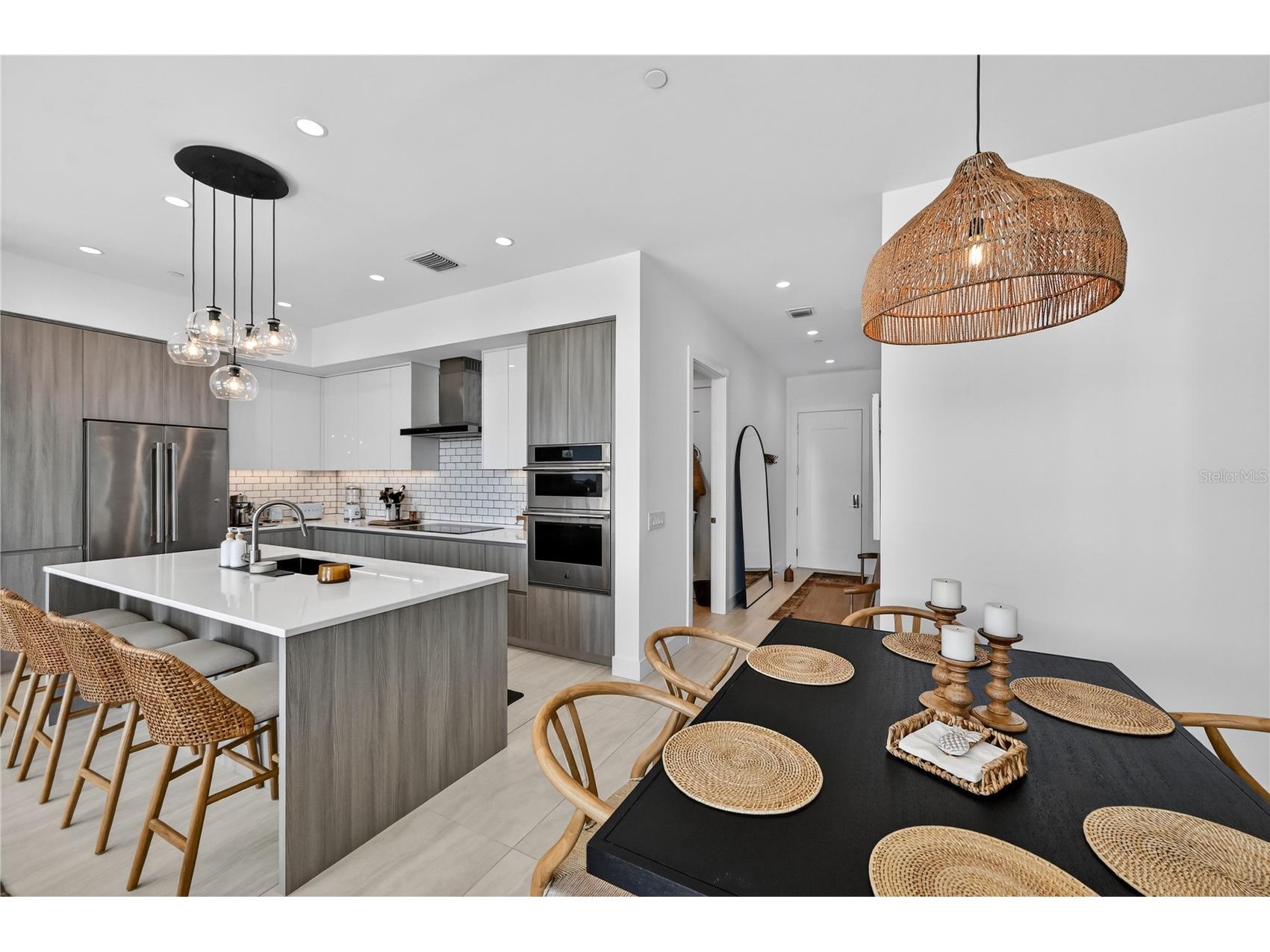 301 Quay Commons #1807 Sarasota FL 34236 A4676742 image12