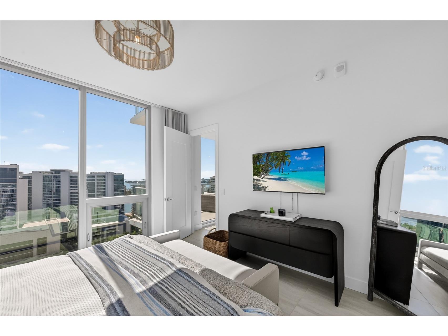 301 Quay Commons #1807 Sarasota FL 34236 A4676742 image20