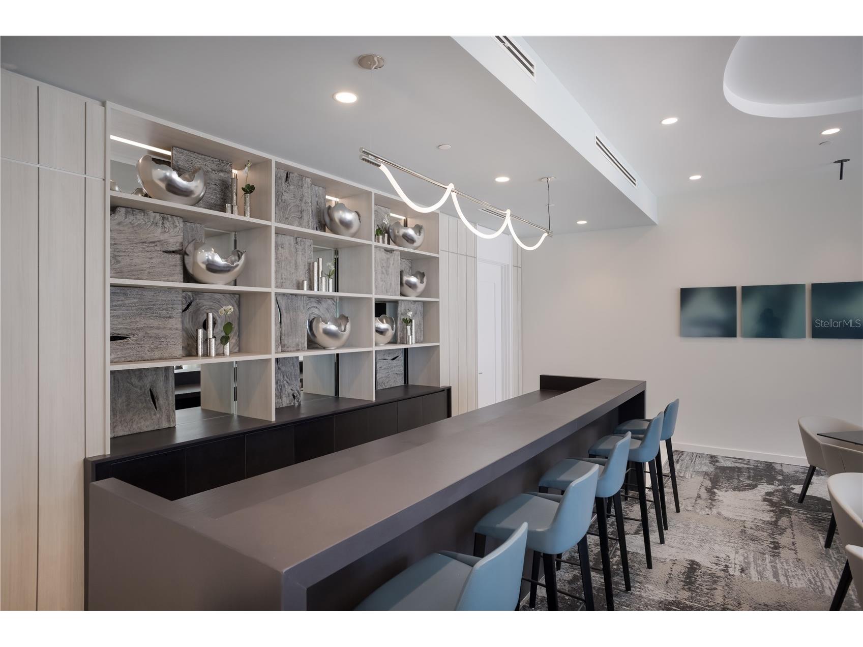 301 Quay Commons #1807 Sarasota FL 34236 A4676742 image31