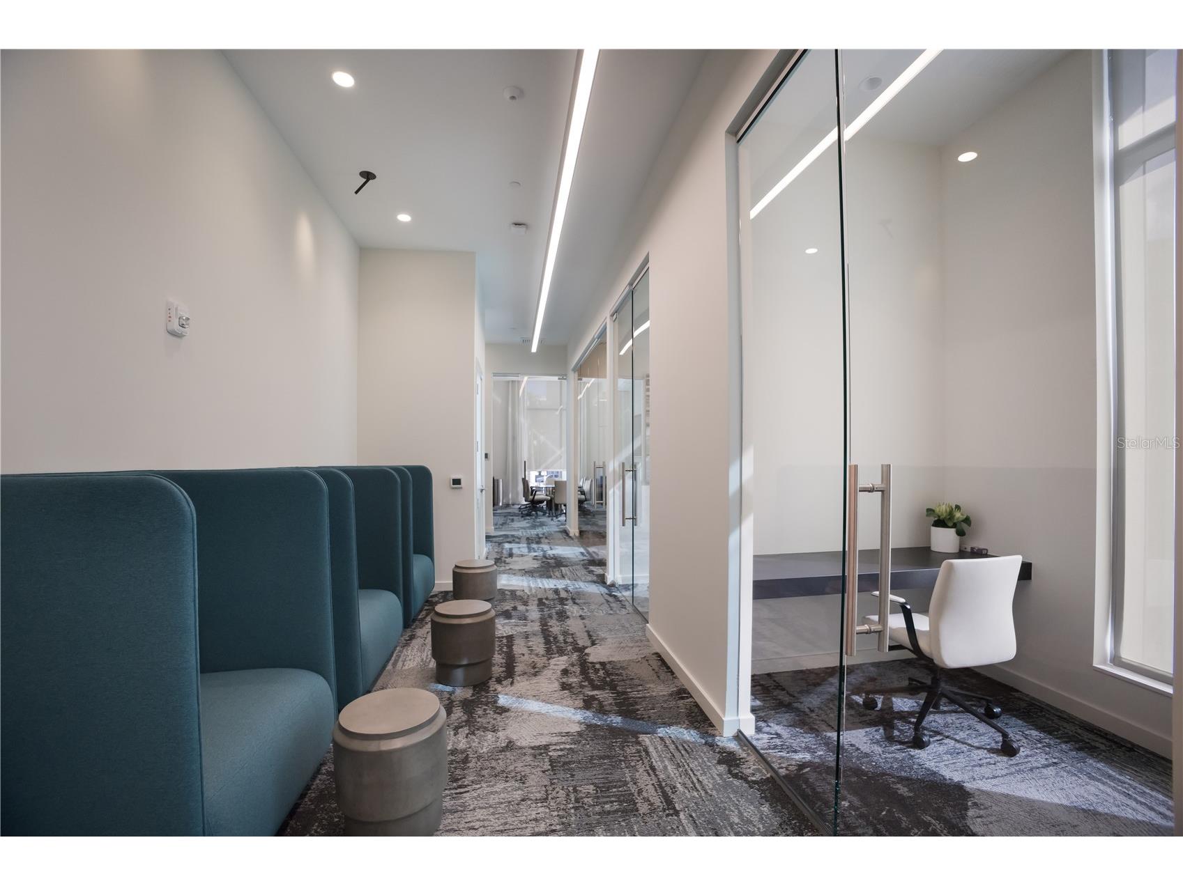 301 Quay Commons #1807 Sarasota FL 34236 A4676742 image34