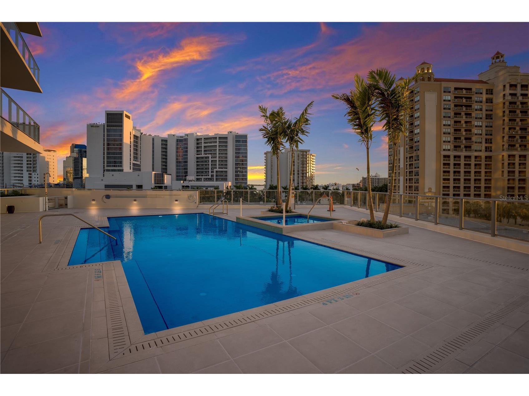 301 Quay Commons #1807 Sarasota FL 34236 A4676742 image43