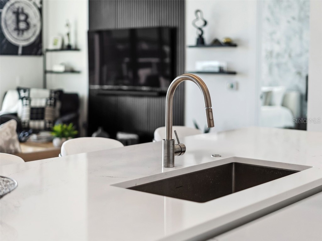 301 Quay Commons #1809 Sarasota FL 34236 A4639126 image19