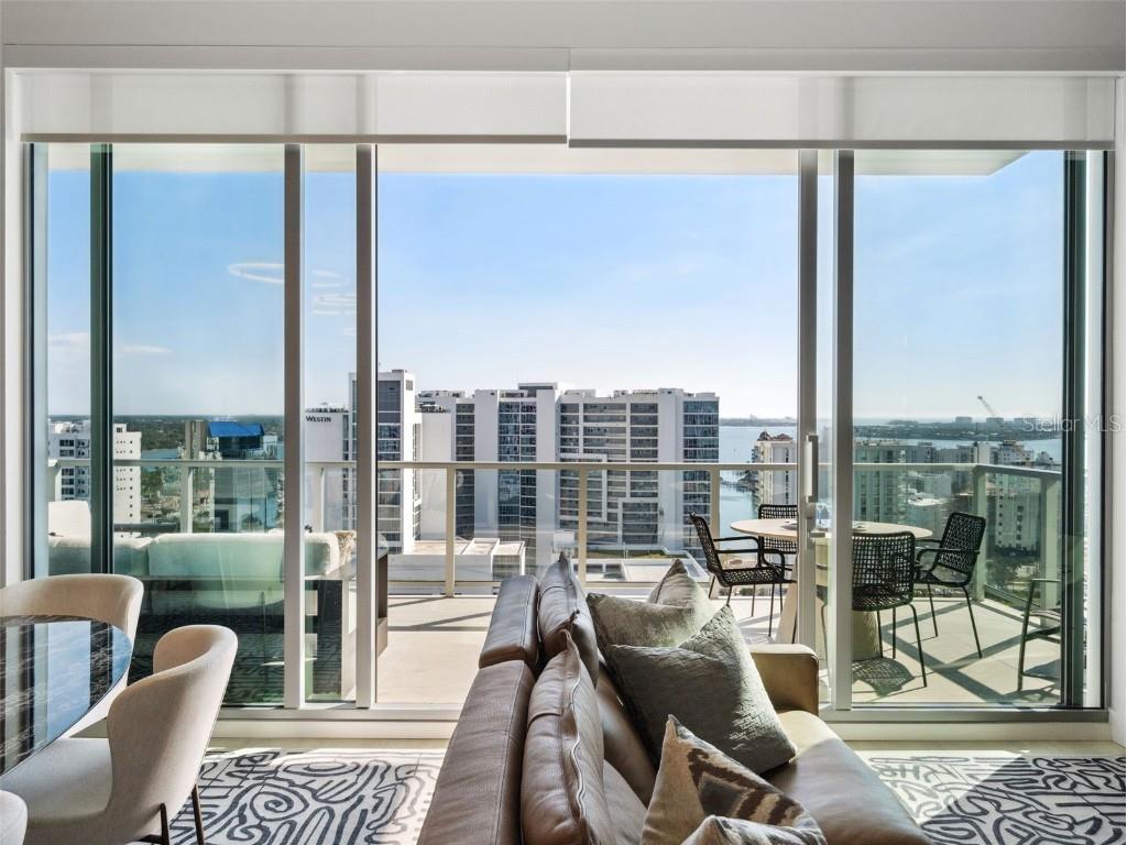 301 Quay Commons #1809 Sarasota FL 34236 A4639126 image9