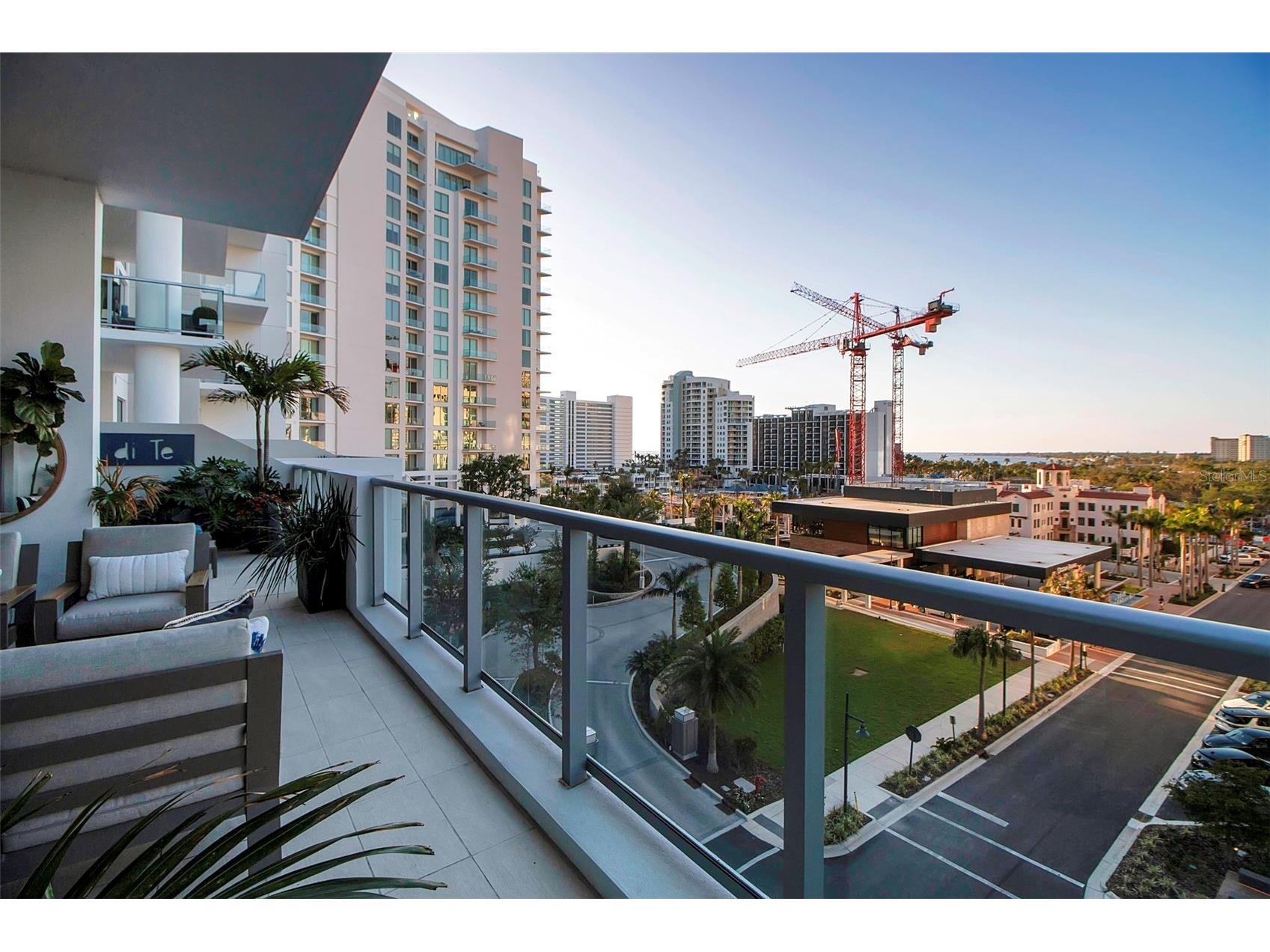 301 Quay Commons #503 Sarasota FL 34236 A4666387 image27