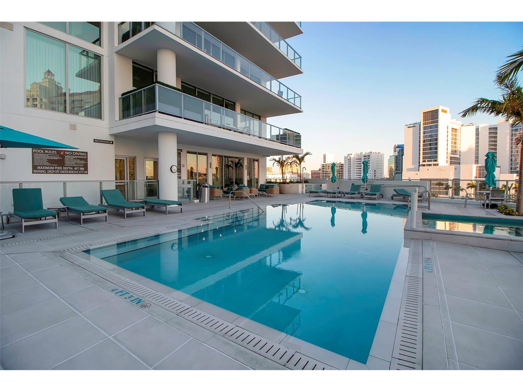 301 Quay Commons #503 Sarasota FL 34236 A4666387 image29