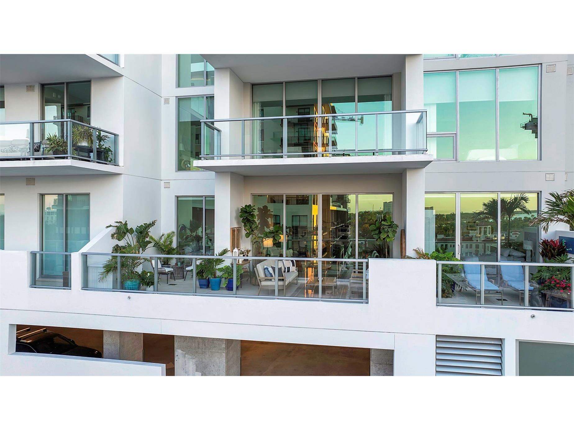 301 Quay Commons #503 Sarasota FL 34236 A4666387 image37