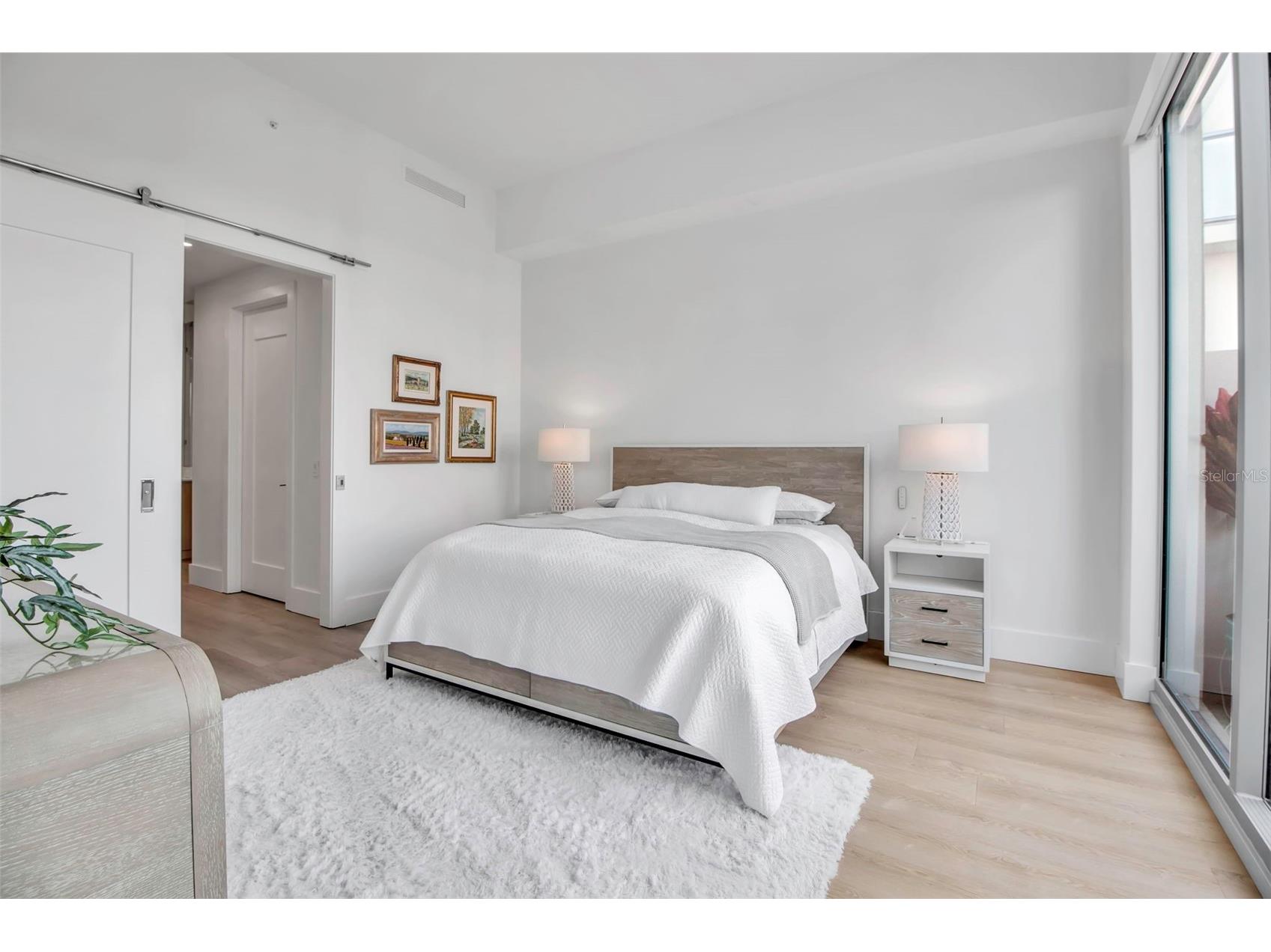 301 Quay Commons #503 Sarasota FL 34236 A4666387 image55